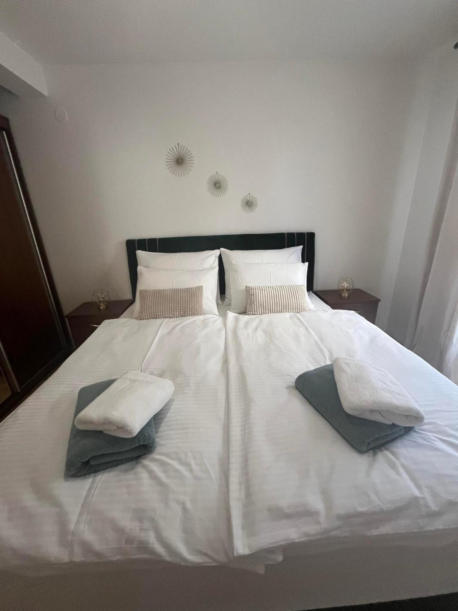 Apartment H&a *